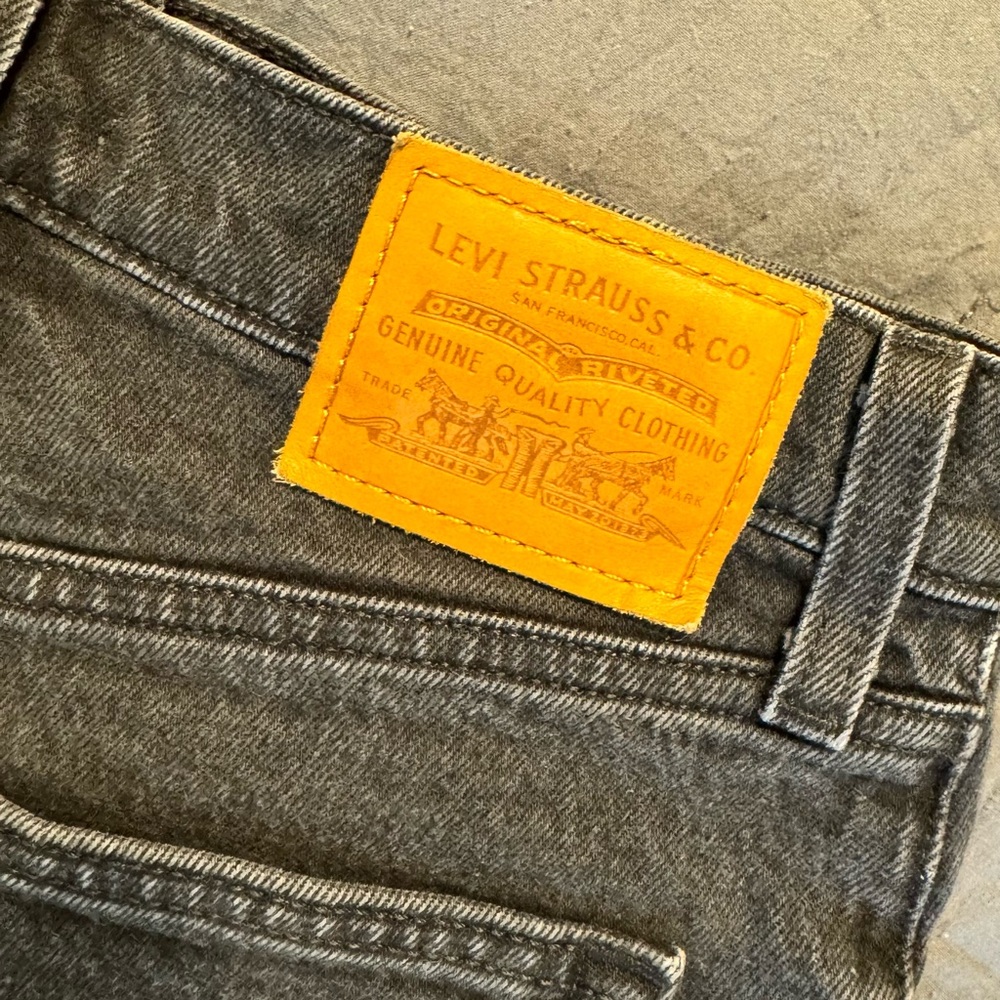 Levi's Ribcage Short - Picture 5 of 5